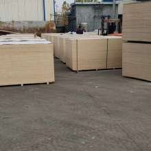  嘉祥縣富偉木業(yè)加工廠 主營(yíng) 5厘多層板 9厘多層板